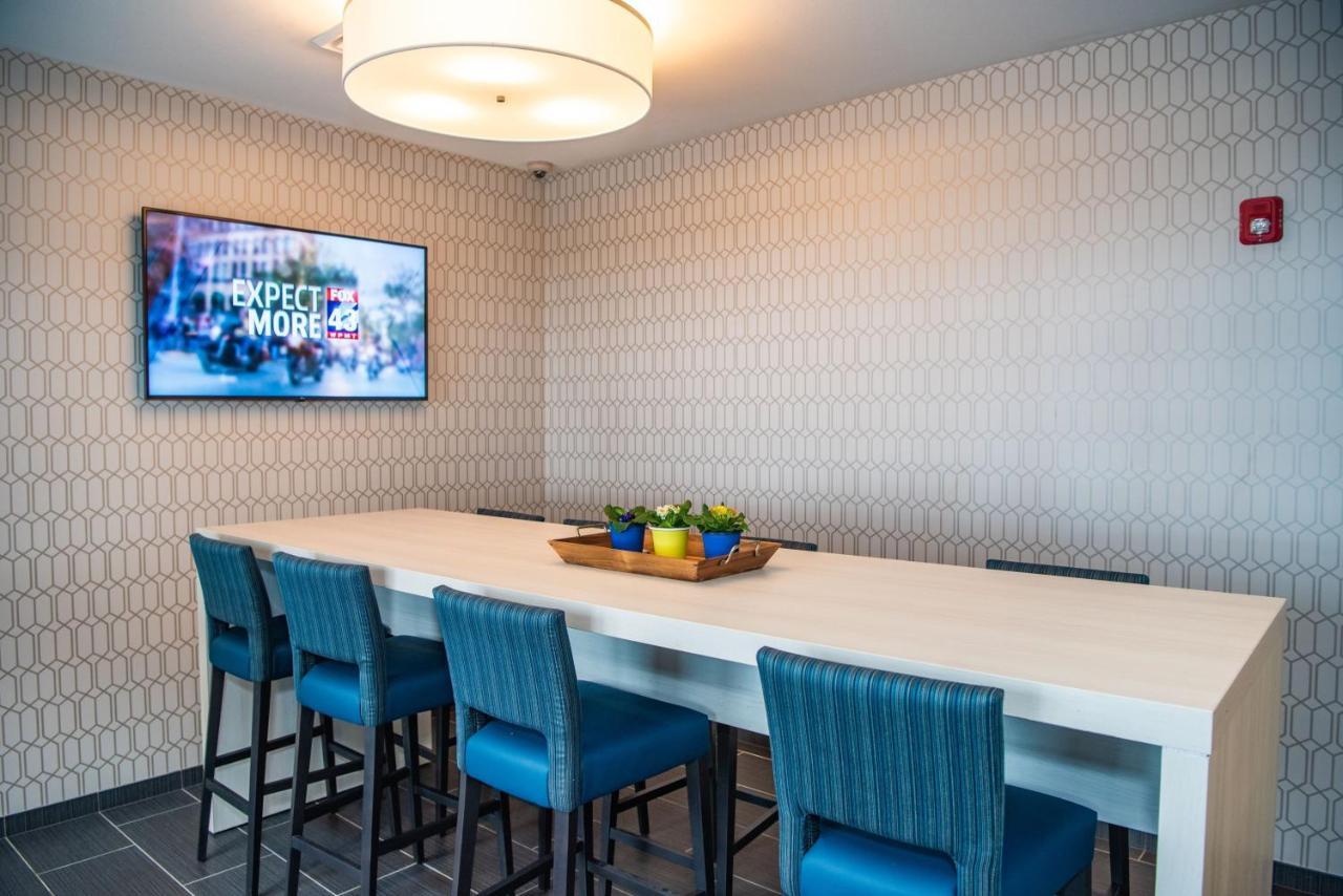 Microtel Inn & Suites By Wyndham Carlisle Luaran gambar