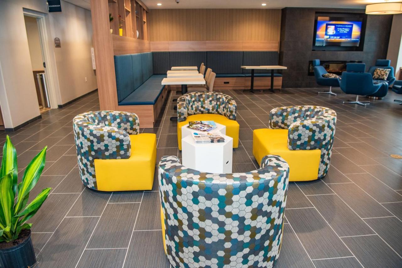 Microtel Inn & Suites By Wyndham Carlisle Luaran gambar