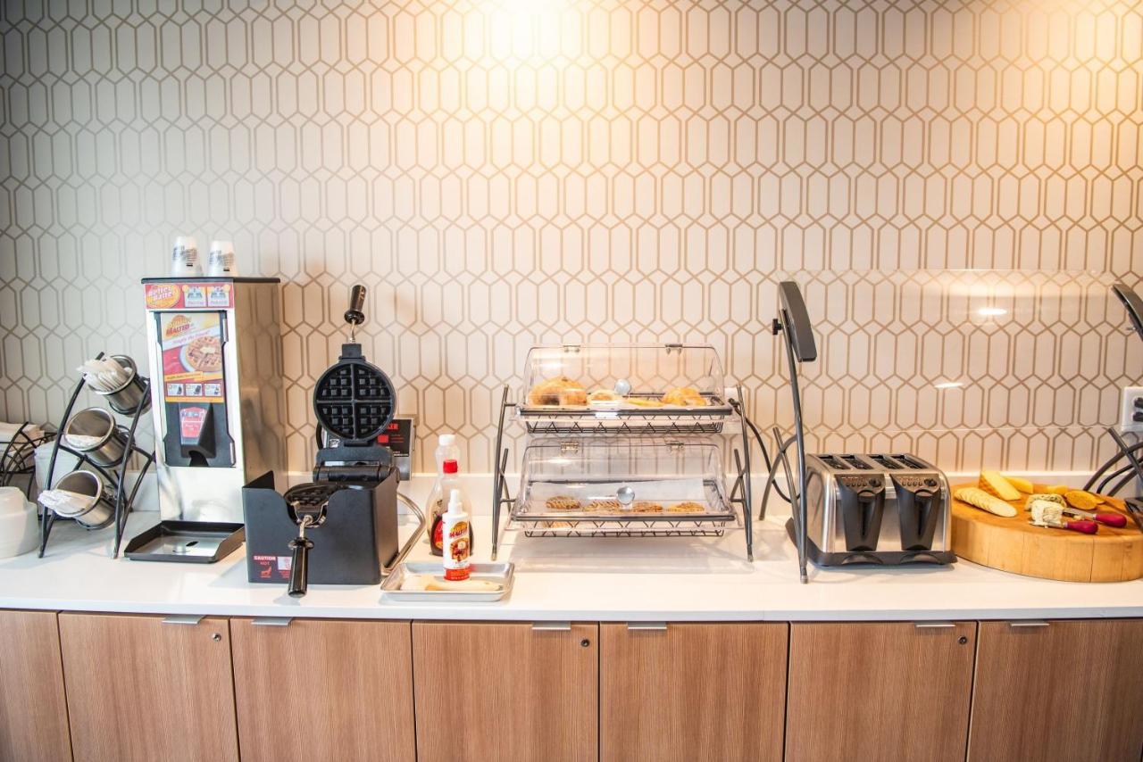 Microtel Inn & Suites By Wyndham Carlisle Luaran gambar