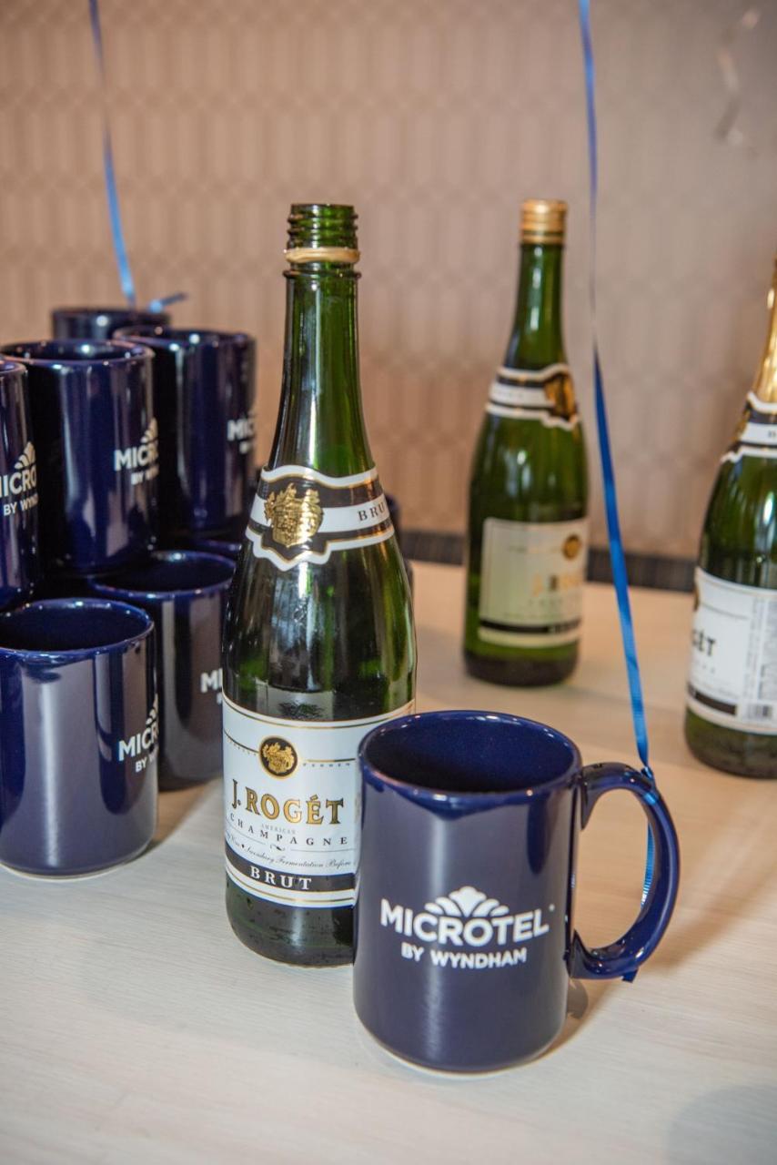 Microtel Inn & Suites By Wyndham Carlisle Luaran gambar